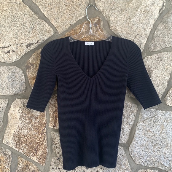 Arkis Punto V Neck Wolle-wool Top - Picture 1 of 6